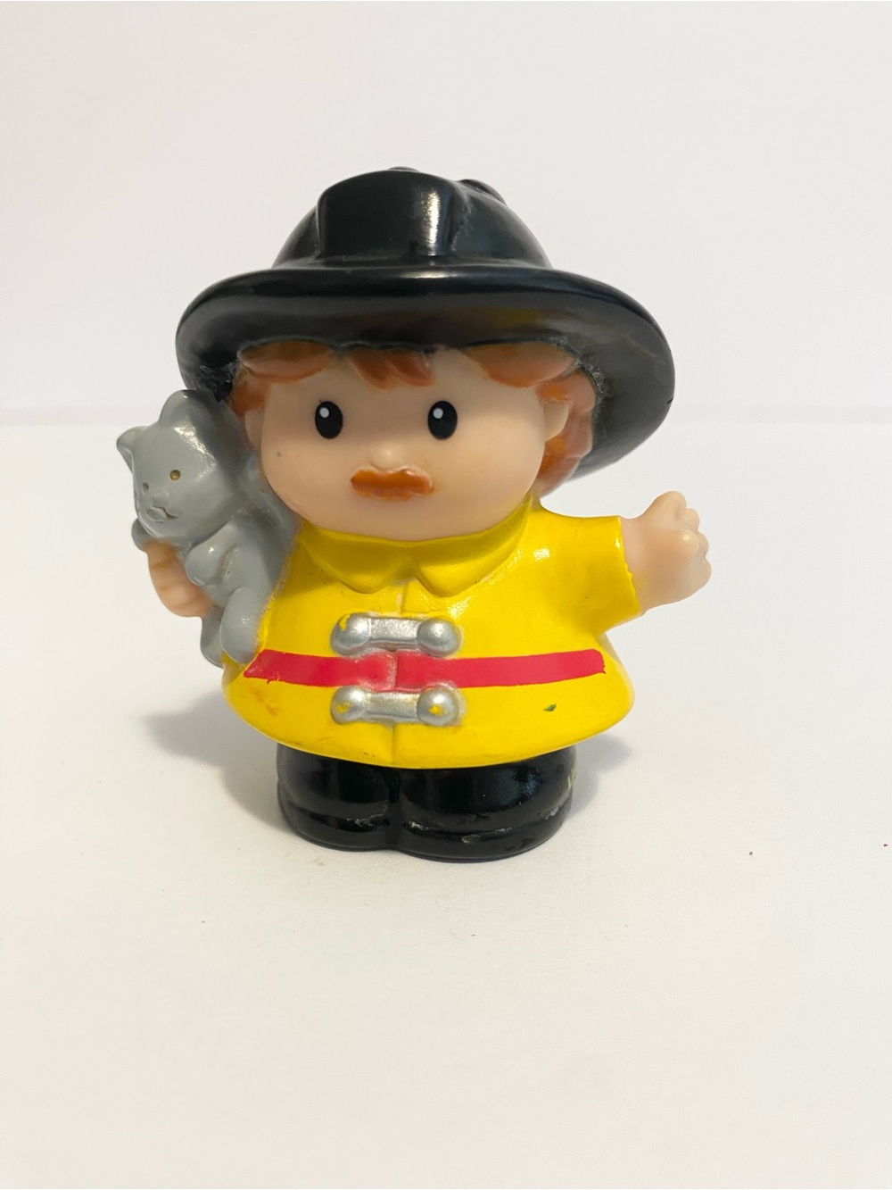 Little People Fire Fighter Fireman holding Cat Figure Fisher Price Toy 4/$20  🛑